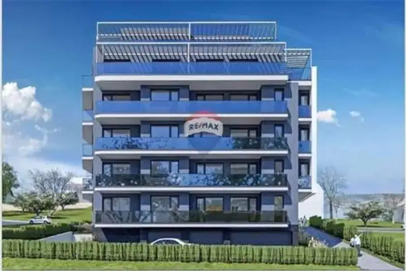 3-bedroom apartment in Varna, Izgrev