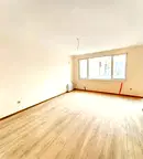 Тристаен апартамент в Перник, Изток