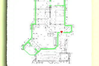 Тристаен апартамент в Перник, Изток