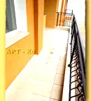 Тристаен апартамент в Перник, Изток