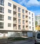 Тристаен апартамент в Перник, Изток