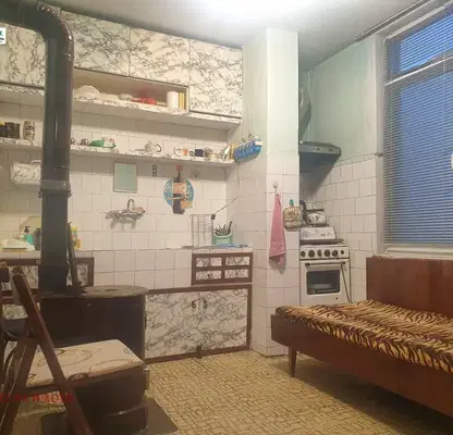 Снимка 2 — Тристаен апартамент в Пазарджик, Изток
