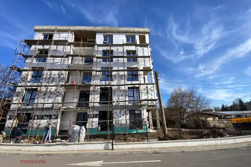 3-bedroom apartment in Pernik, Iztok