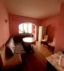 Тристаен апартамент в Перник, Изток
