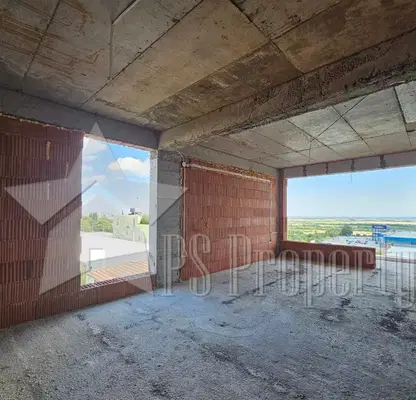 Photo 2 — 3-bedroom apartment in Stara Zagora, Jeleznik - Centyr