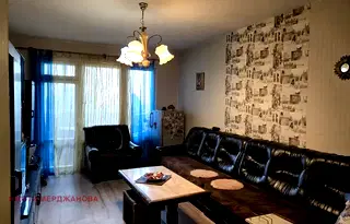 Тристаен апартамент в Стара Загора, Железник - център