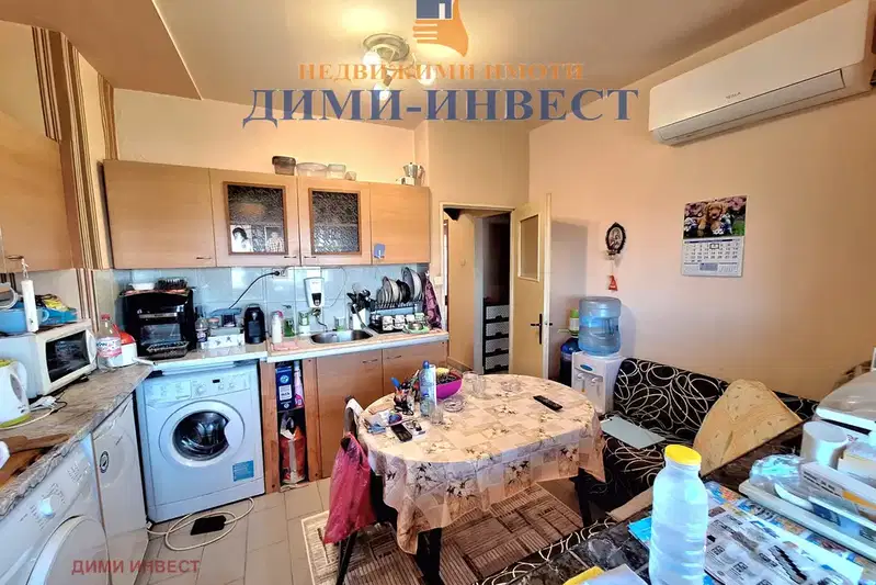 3-bedroom apartment in Dobrich, Jp Gara