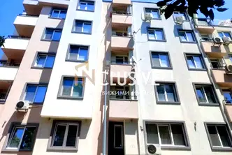 Тристаен апартамент във Варна, ЖП Гара