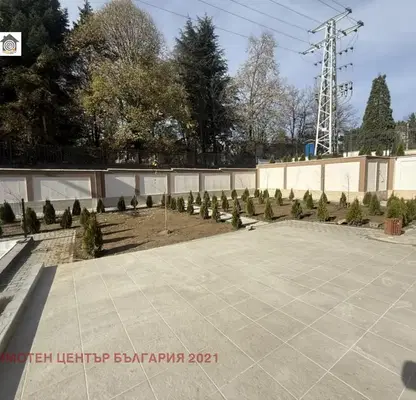 Снимка 3 — Тристаен апартамент в София, Карпузица