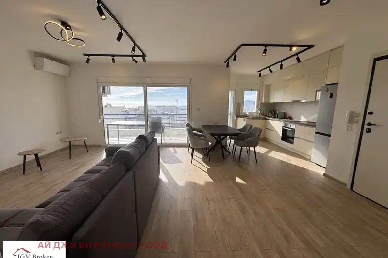 3-bedroom apartment in Кавала