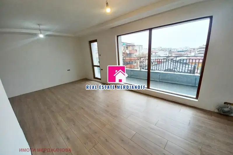 3-bedroom apartment in Stara Zagora, Kazanski - Iztok