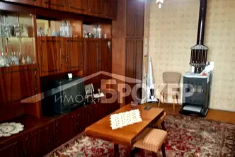 Тристаен апартамент в Сливен, Клуцохор