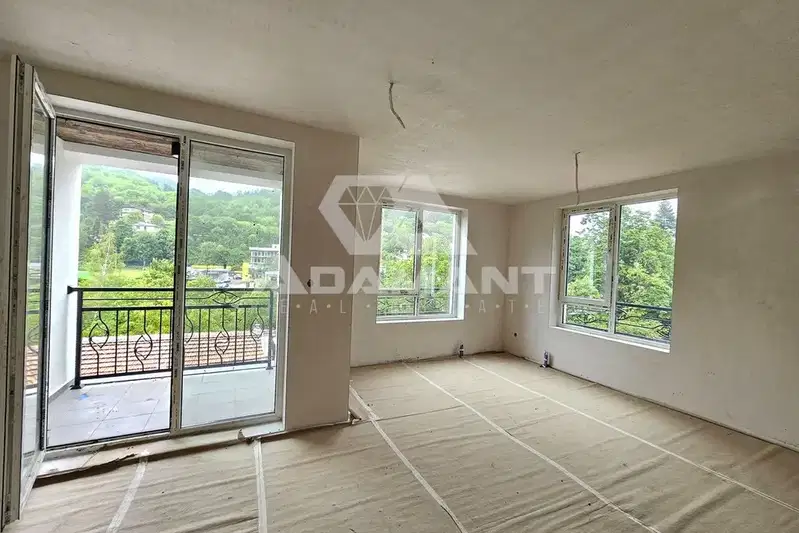 3-bedroom apartment in Sofiya, Knyajevo