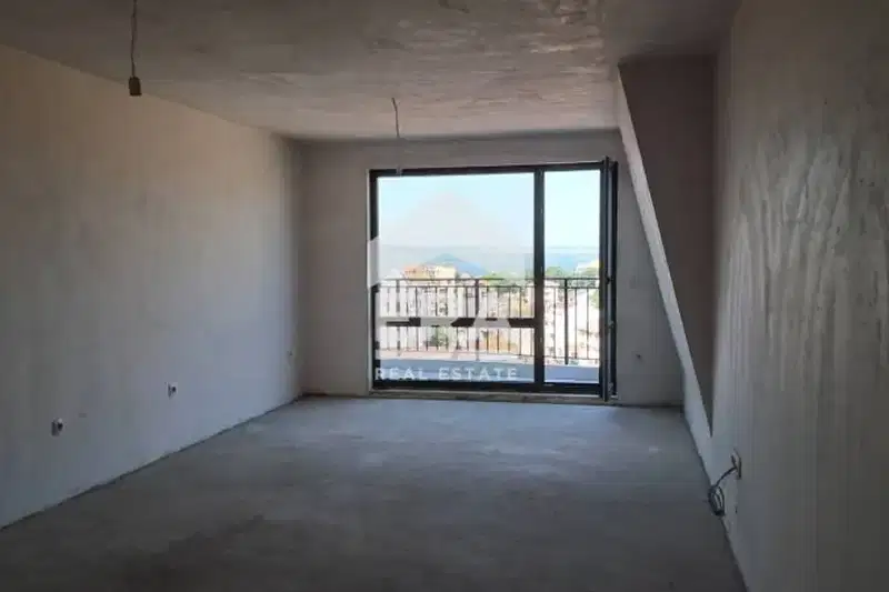3-bedroom apartment in Varna, Kolhozen Pazar