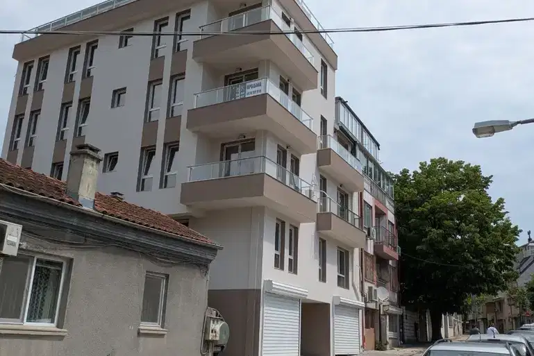 3-bedroom apartment in Varna, Kolhozen Pazar
