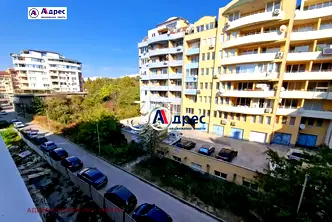 Тристаен апартамент във Велико Търново, Колю Фичето