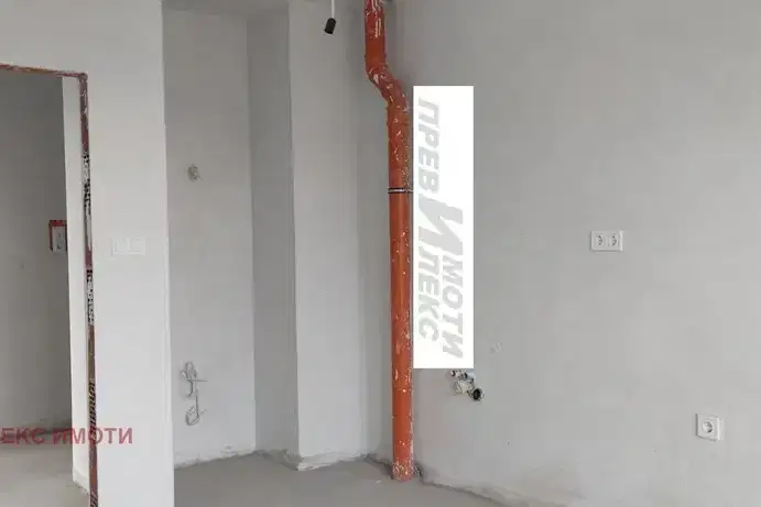 3-bedroom apartment in Plovdiv, Komatevski Vyzel