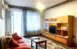 Тристаен апартамент във Варна, Конфуто