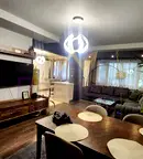 Тристаен апартамент във Варна, Конфуто