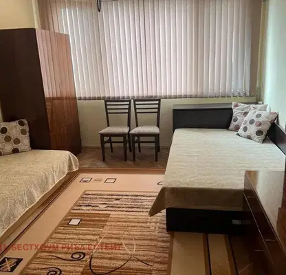 Photo 3 — 3-bedroom apartment in Varna, Konfuto