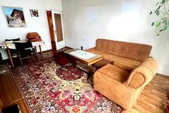 Тристаен апартамент в София, Красна поляна 1