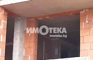 Тристаен апартамент в София, Красна поляна 2