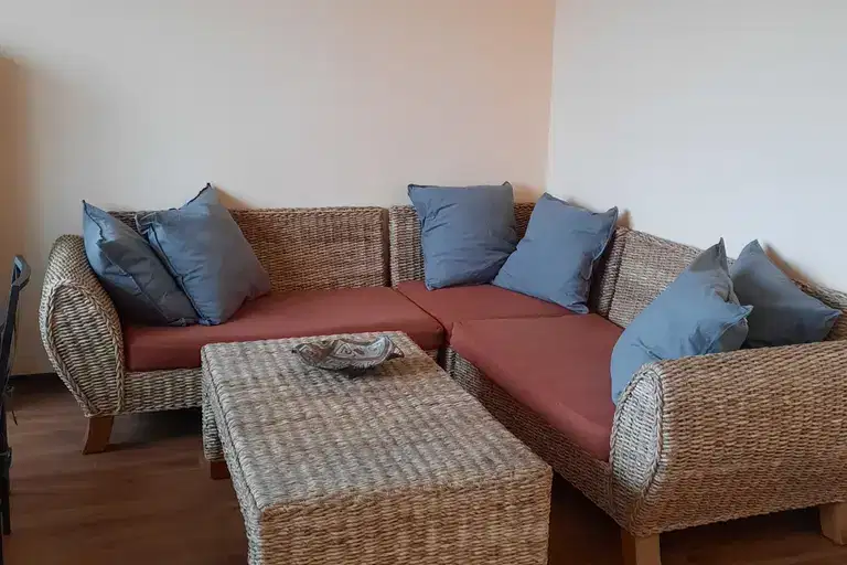 3-bedroom apartment in Sofiya, Krasno Selo