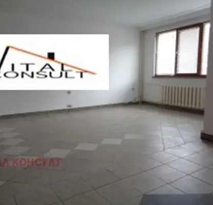 Снимка 3 — Тристаен апартамент с две тераси в Красно село, София