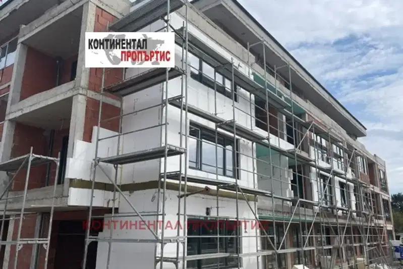 Тристаен апартамент в София, Кръстова вада