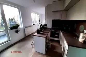 Тристаен апартамент в София, Кръстова вада