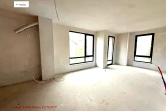 Тристаен апартамент в София, Кръстова вада