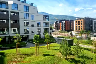 Тристаен апартамент в София, Кръстова вада