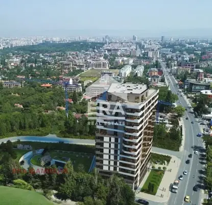 Снимка 2 — Тристаен апартамент с тераса и гледка към Витоша в Кръстова вада