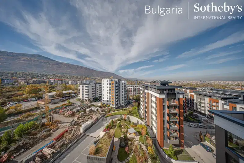 Тристаен апартамент в София, Кръстова вада