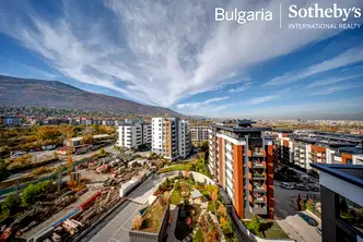 Тристаен апартамент в София, Кръстова вада