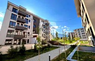 Тристаен апартамент в София, Кръстова вада