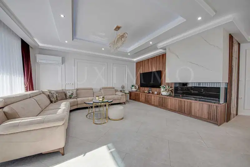 3-bedroom apartment in Sofia, Krystova Vada