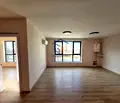 Снимка 2 — Тристаен апартамент в София, Кръстова вада