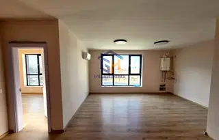 Тристаен апартамент в София, Кръстова вада