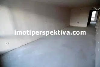 Тристаен апартамент в Пловдив, Кършияка
