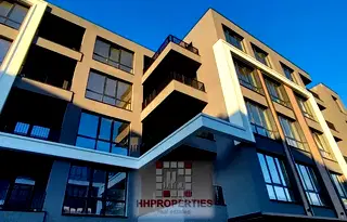 Тристаен апартамент в Пловдив, Кършияка