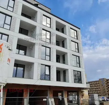 Снимка 5 — Тристаен апартамент в Пловдив, Кършияка