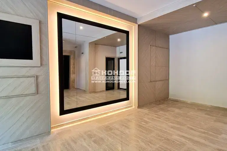 3-bedroom apartment in Plovdiv, Kyrshiyaka