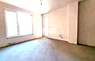 Тристаен апартамент в Пловдив, Кършияка