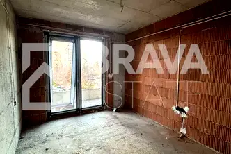 Тристаен апартамент в Пловдив, Кършияка