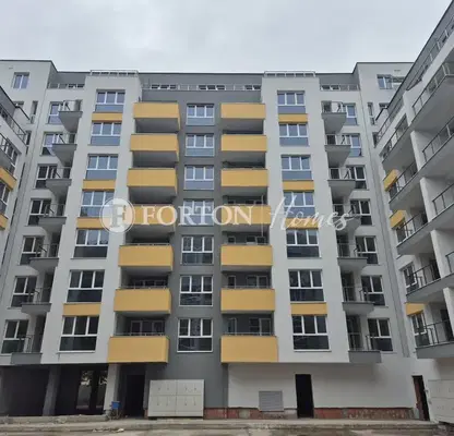 Снимка 2 — Тристаен апартамент в Пловдив, Кършияка