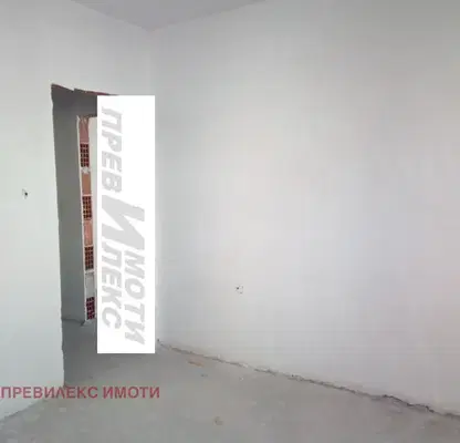 Снимка 2 — Тристаен апартамент в Пловдив, Кършияка