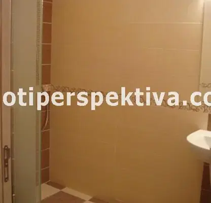 Снимка 5 — Тристаен апартамент в Пловдив, Кършияка