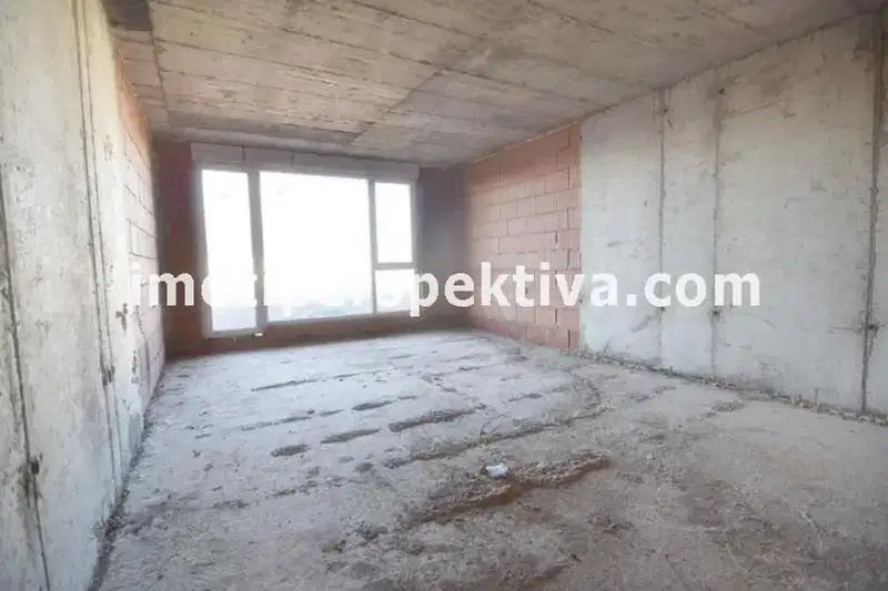 3-bedroom apartment in Plovdiv, Kyrshiyaka
