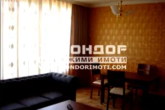 Тристаен апартамент в Пловдив, Кършияка